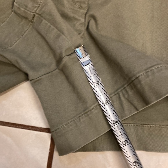 Loft Shorts - Picture 10 of 11